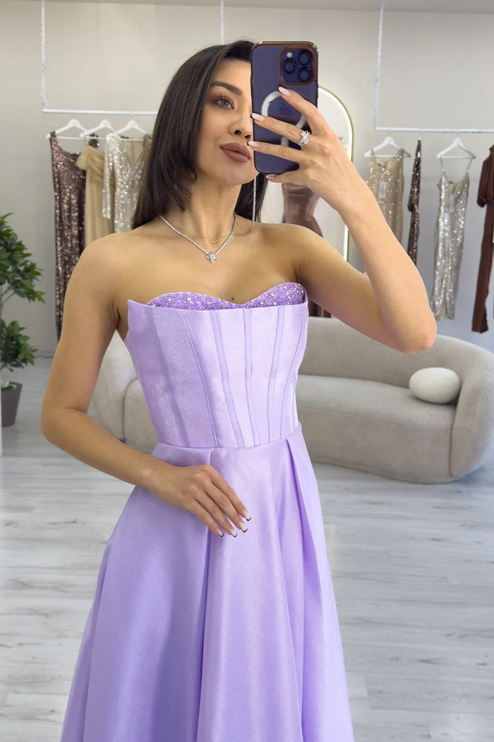 Lila Boncuk İşlemeli Straplez Korse Görünümlü Midi Boy Prenses Abiye Elbise