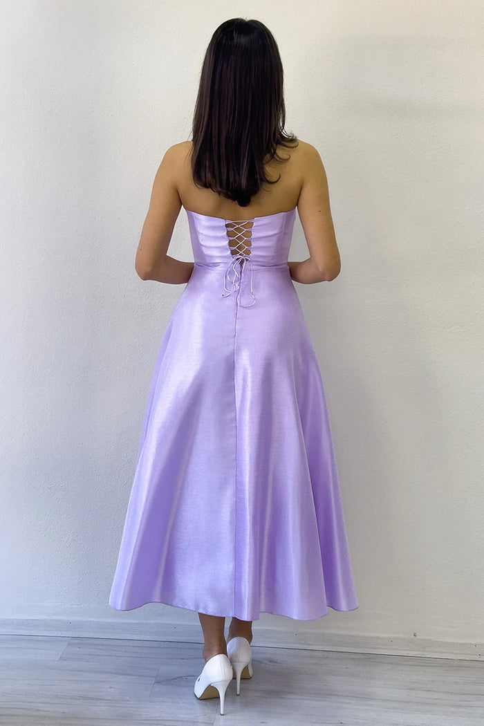 Lila Boncuk İşlemeli Straplez Korse Görünümlü Midi Boy Prenses Abiye Elbise