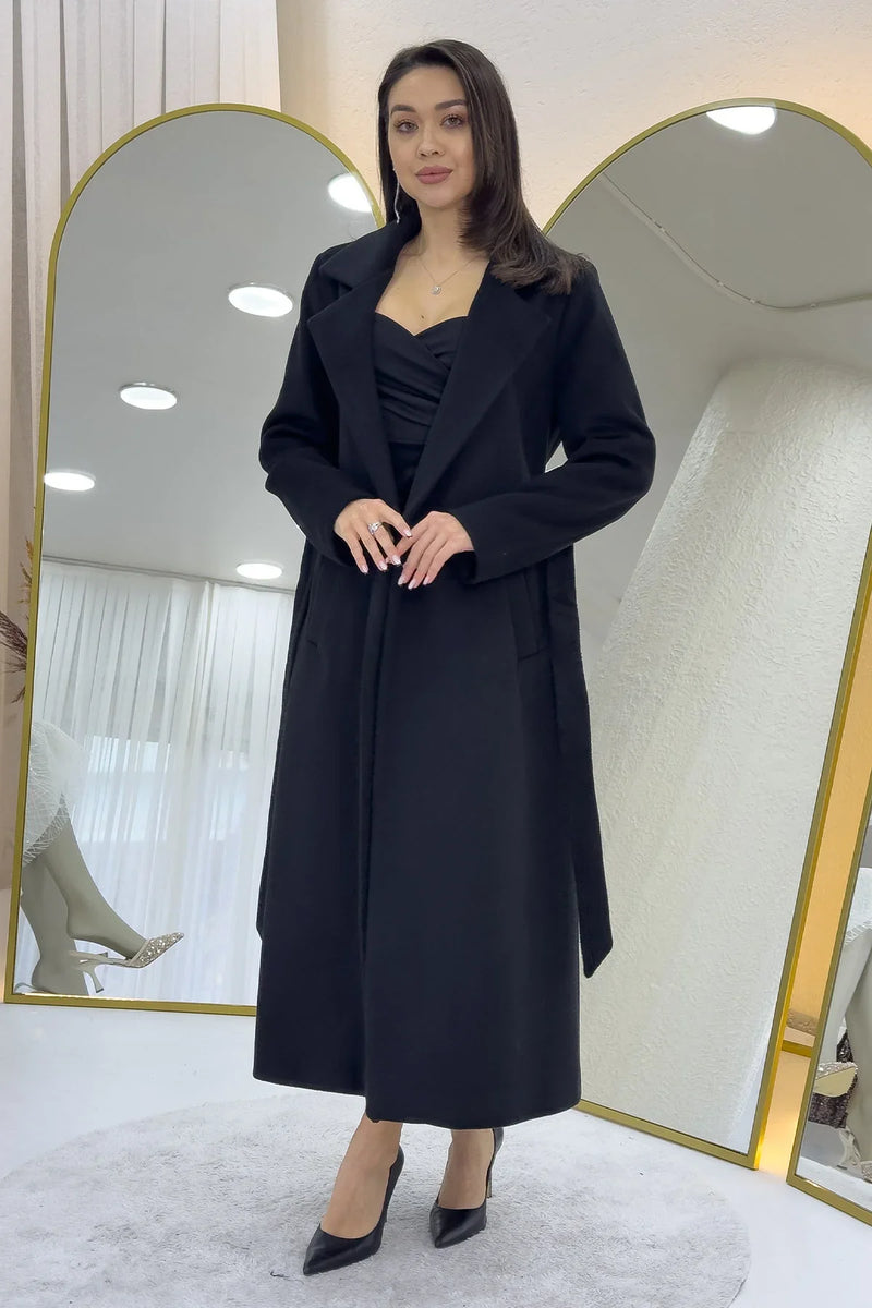 Kadın Siyah Astarlı Kuşaklı Kaşe Kaban