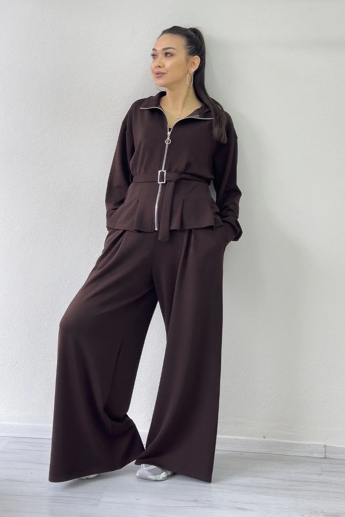 Kahverengi Fermuarlı Kemer Detay Geniş Paça Modal İkili Takım