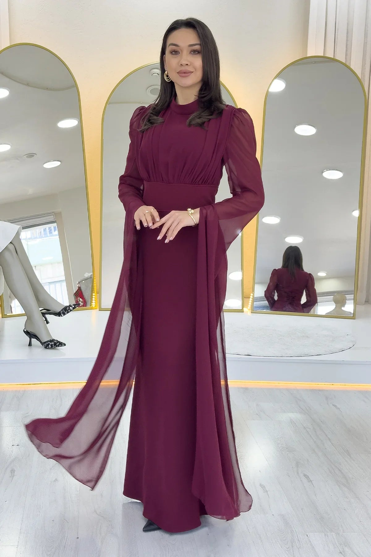 Bordo Şifon Pelerin Kol Dik Yaka Balık Abiye Elbise 