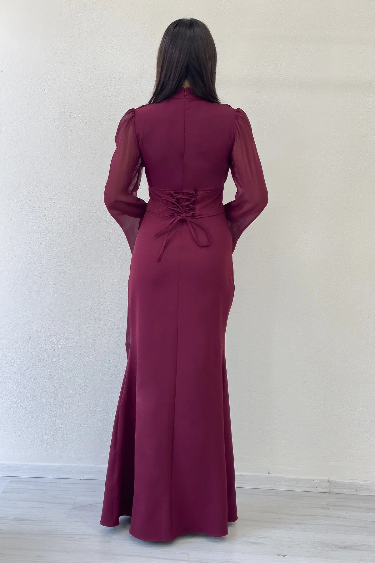 Bordo Şifon Pelerin Kol Dik Yaka Balık Abiye Elbise 