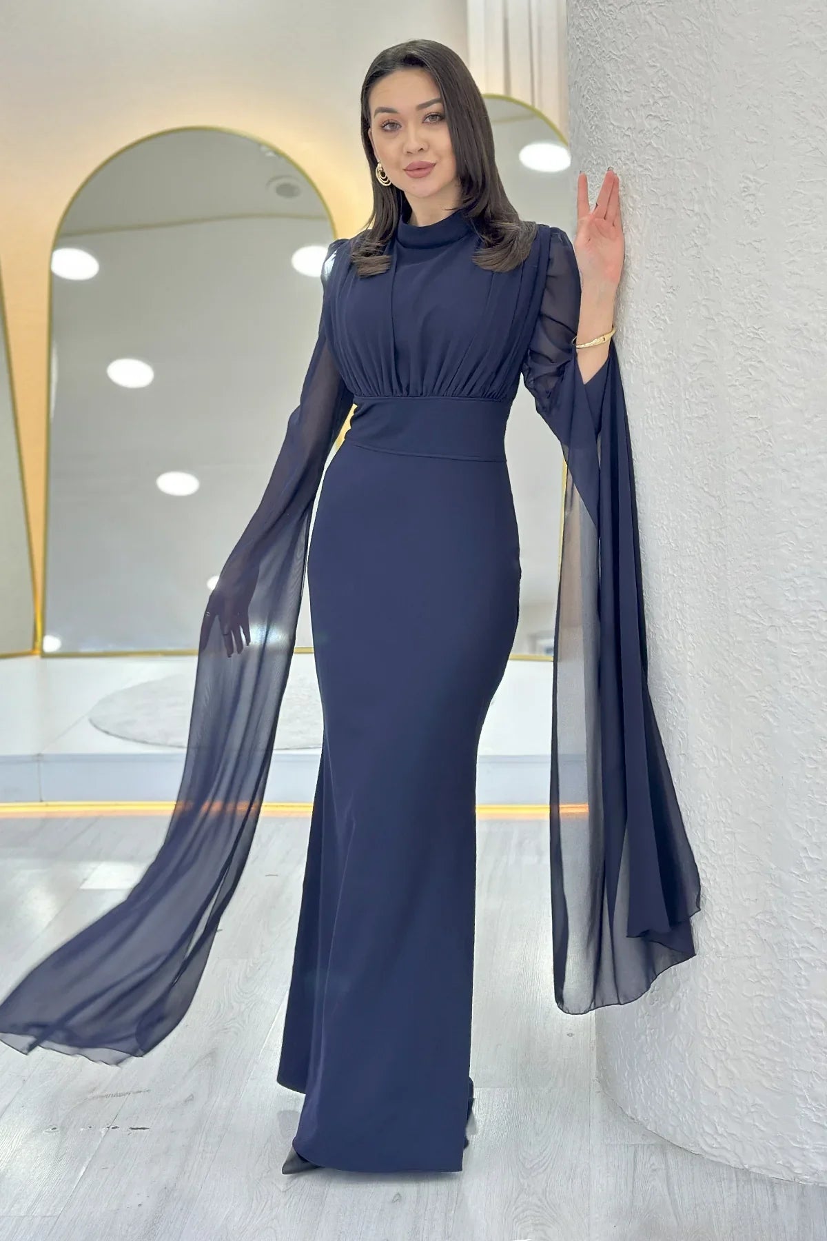 Lacivert Şifon Pelerin Kol Dik Yaka Balık Abiye Elbise 