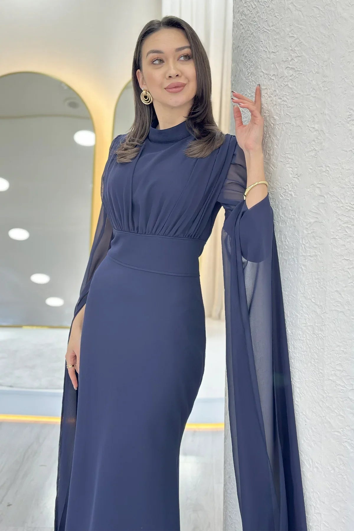 Lacivert Şifon Pelerin Kol Dik Yaka Balık Abiye Elbise 