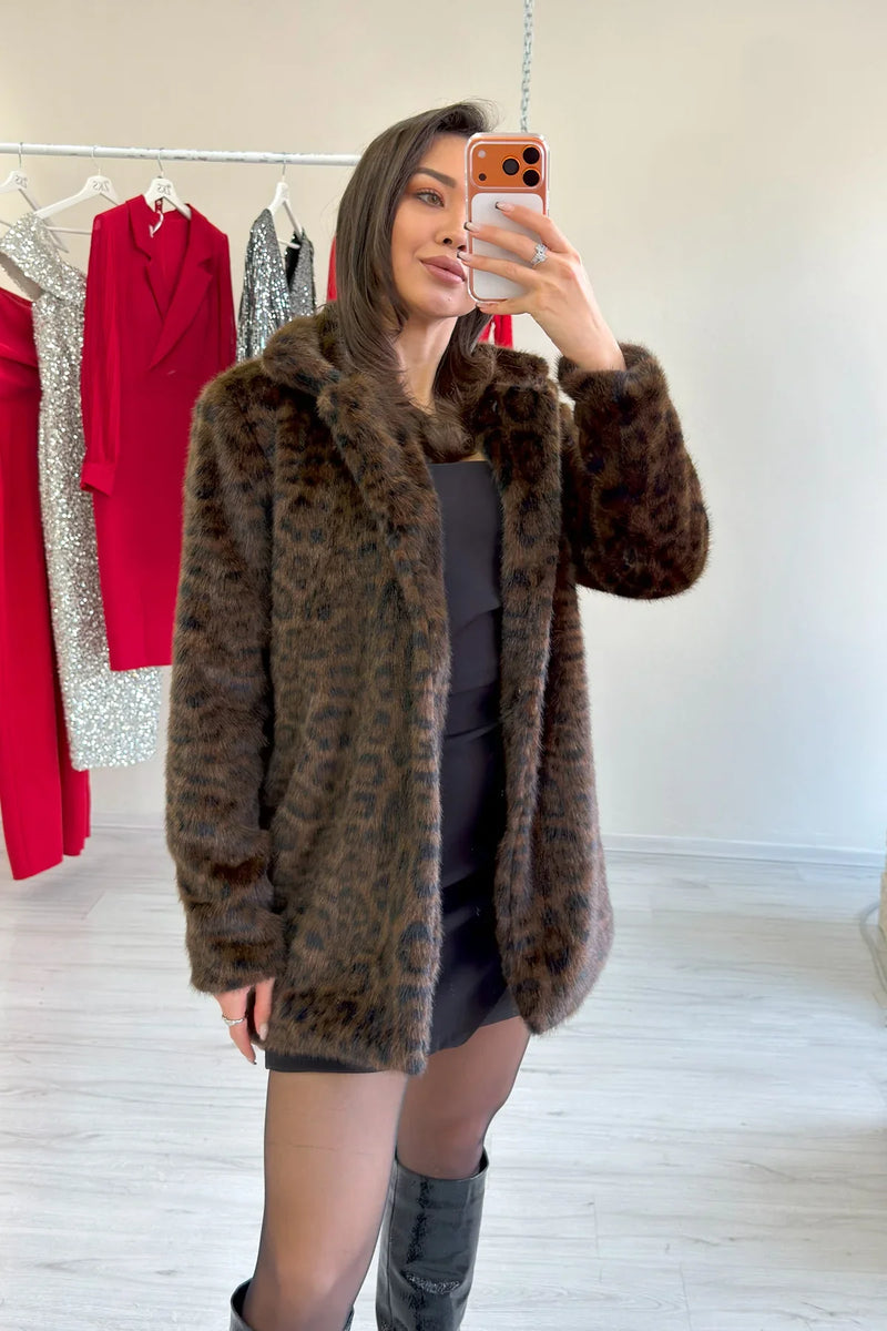 Kahverengi Leopar Desen Çıt Çıt Kapamalı Suni Kürk