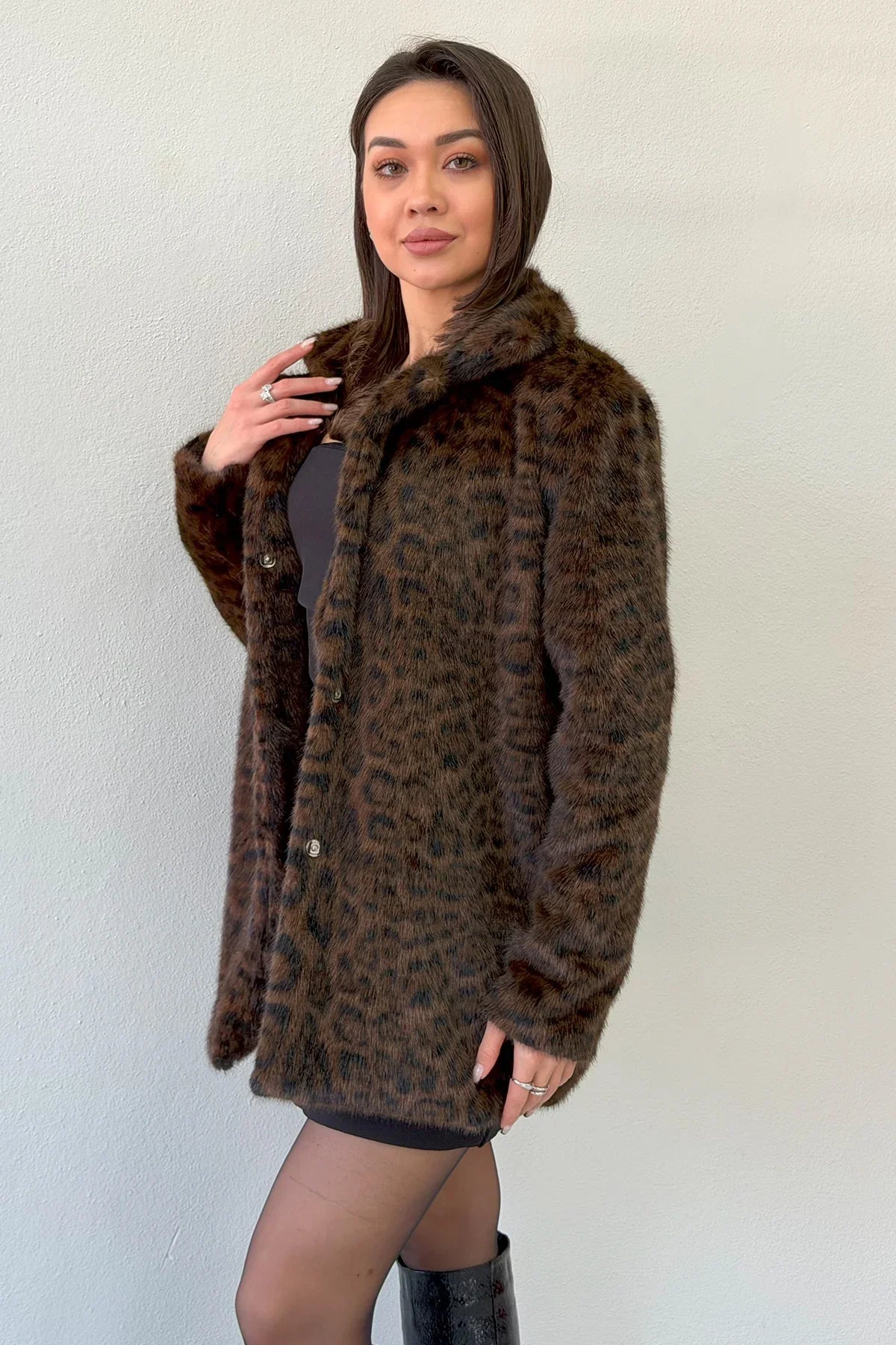 Kahverengi Leopar Desen Çıt Çıt Kapamalı Suni Kürk