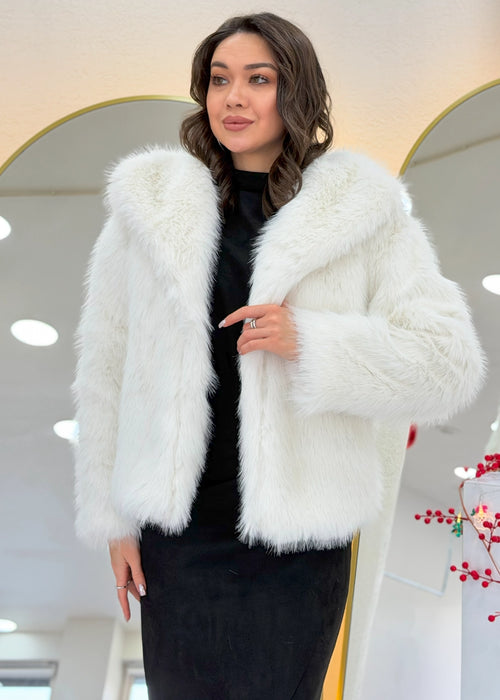 Kadın Beyaz Yakalı Astarlı Premium Suni Kürk