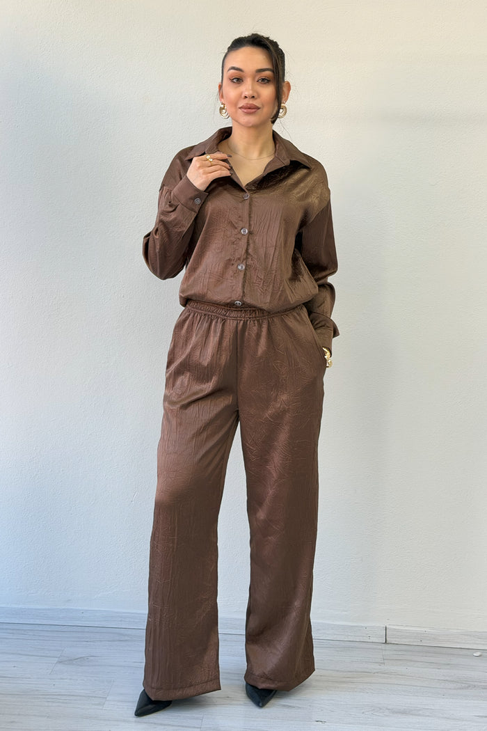 Kahverengi Saten Desenli Oversize  Gömlek Pantolon İkili Takım 