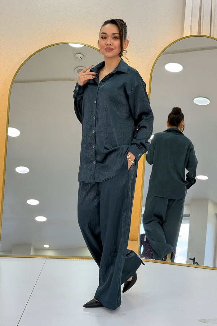 Petrol Mavi Saten Desenli Oversize  Gömlek Pantolon İkili Takım