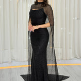 Kadın Siyah Straplez Pelerinli Balık Abiye Elbise