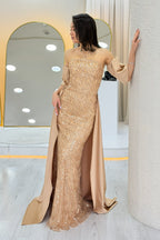 Kadın Gold Saten Kuyruklu Çıkarılabilir Kol Detaylı Abiye Elbise 