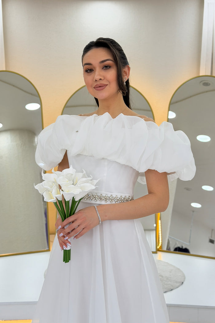 Beyaz Volan Yaka Taş Kemer Detay Tül Prenses Abiye