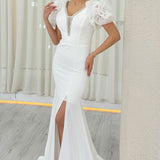 Beyaz Omuz Gül Detaylı V Yaka Taş İşlemeli Yırtmaçlı Nikah Abiye Elbise