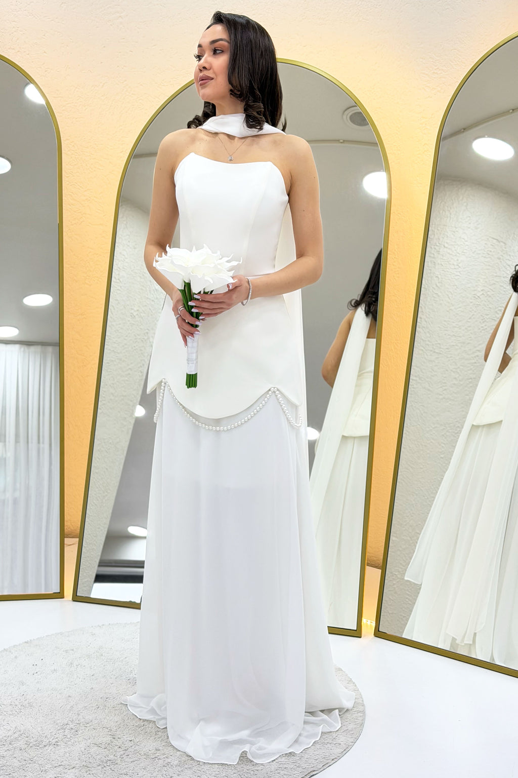 Beyaz Şal Detaylı Korseli Eteği Şifon Tasarım Abiye Elbise 