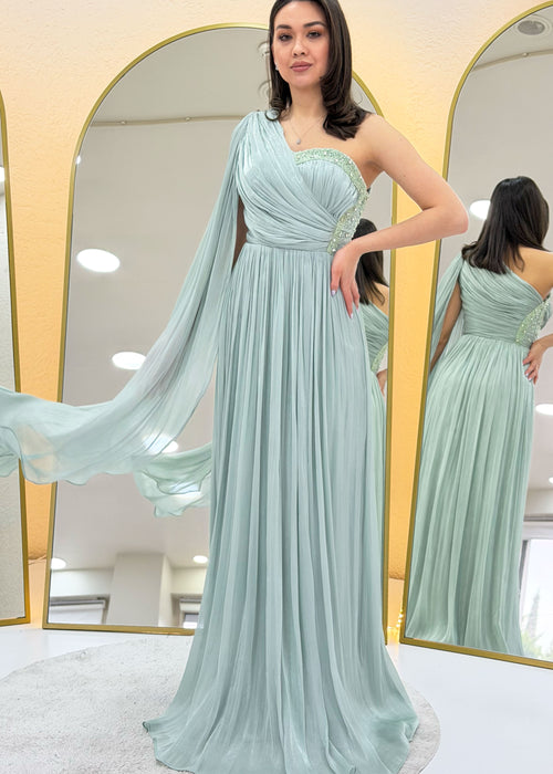 Su Yeşili Tek Omuz Pelerinli Drapeli Taş Detaylı Abiye Elbise