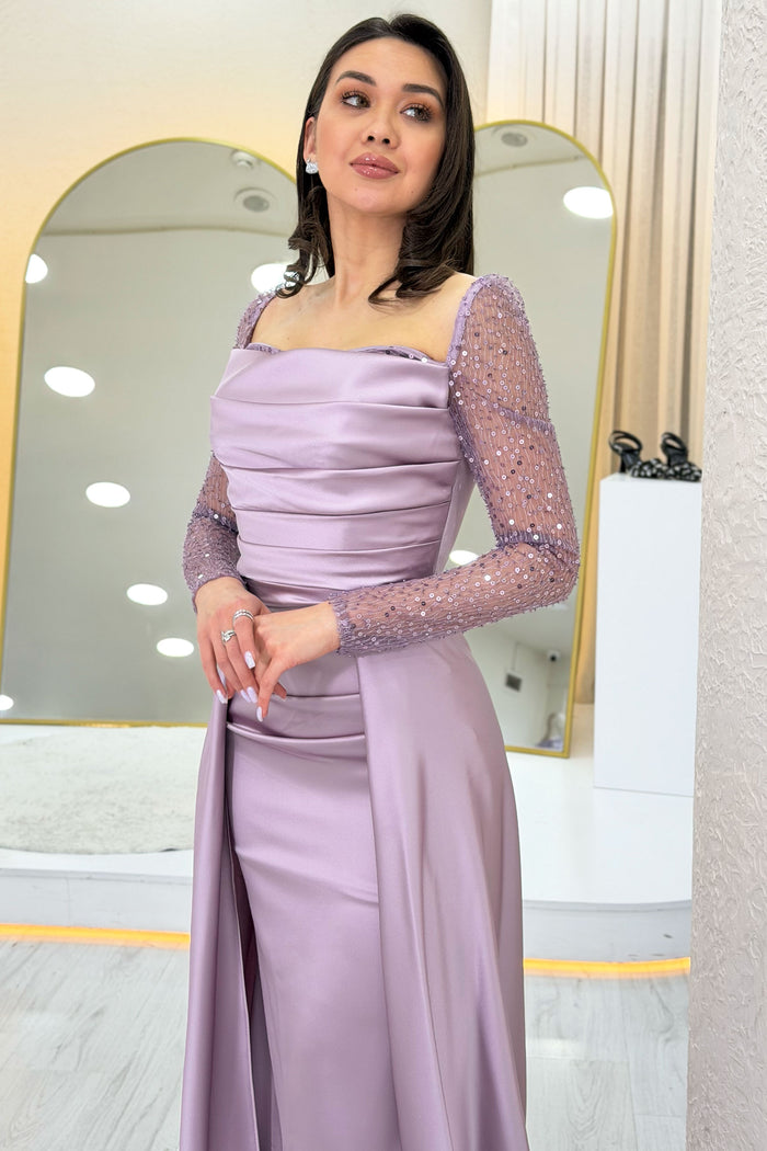Lila Payet İşlemeli Uzun Kol Kare Yaka Saten Kuyruklu Abiye Elbise