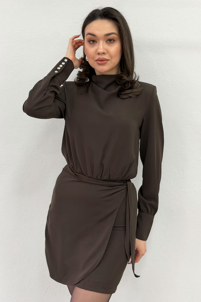 Kahverengi Vatkalı Uzun Kollu Kuşaklı Mini Elbise 