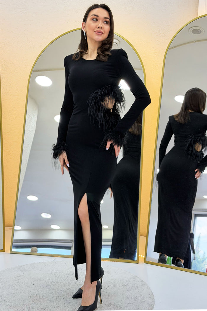 Siyah Otrişli Bel Dekolteli Yırtmaçlı Midi Boy Elbise 