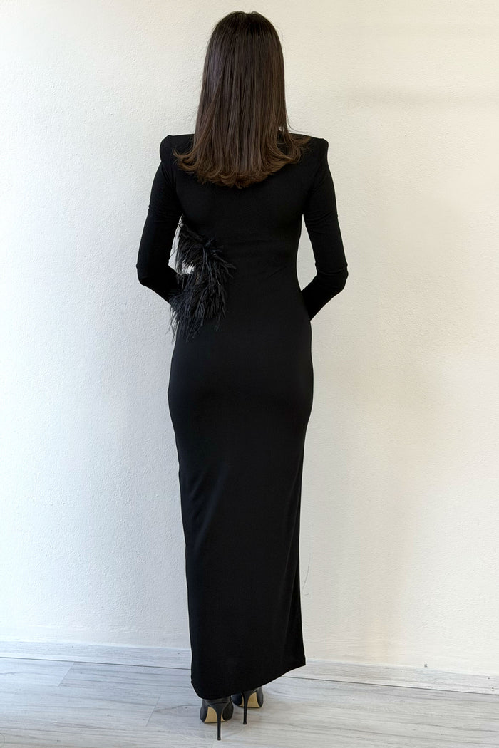 Siyah Otrişli Bel Dekolteli Yırtmaçlı Midi Boy Elbise 