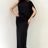 Siyah Tek Omuz Drape Detaylı Asimetrik Uzun Elbise