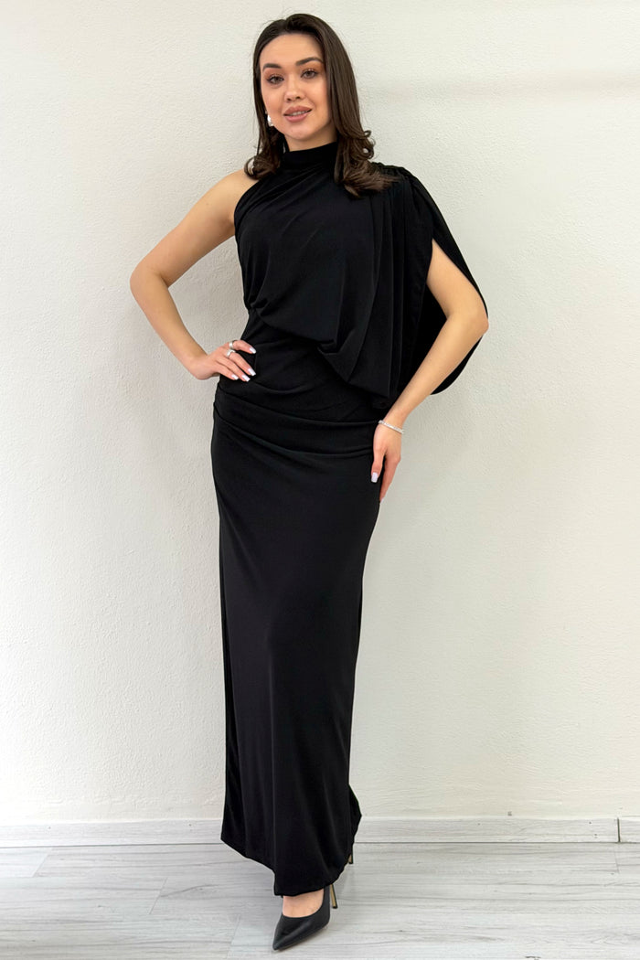 Siyah Tek Omuz Drape Detaylı Asimetrik Uzun Elbise 
