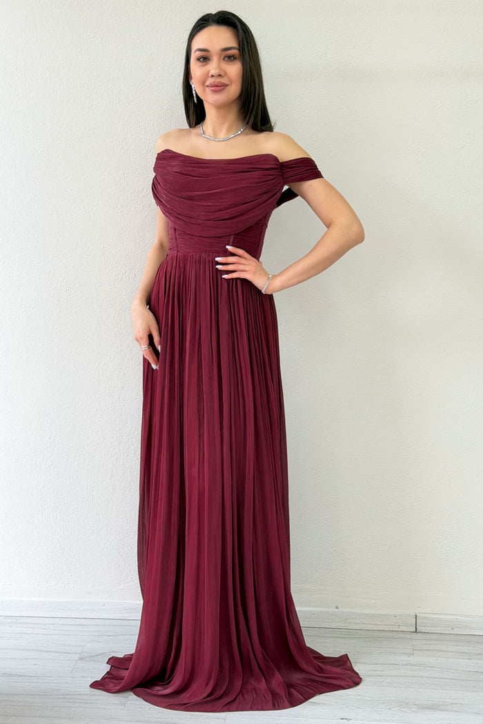 Bordo Düşük Omuz Drapeli Uzun Abiye Elbise 