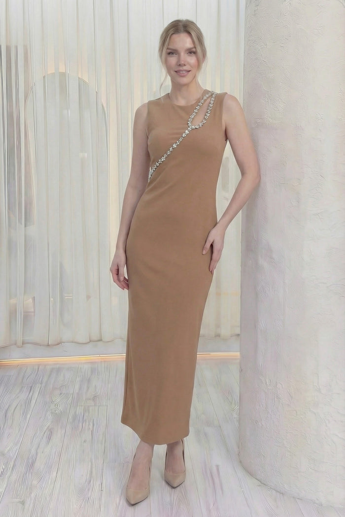 Vizon Taş Detaylı Sıfır Kol Elbise