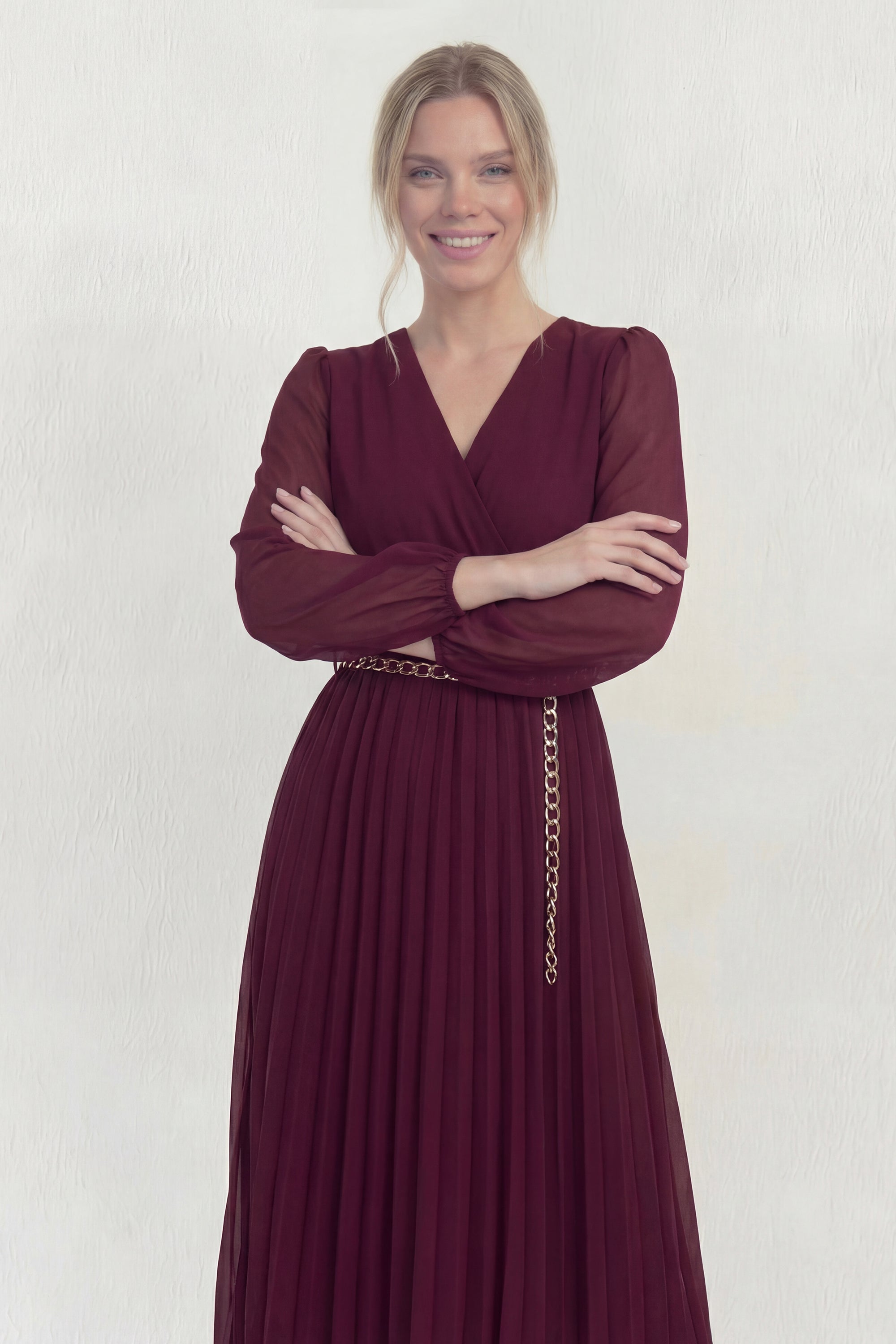 Bordo Kruvaze Yaka Piliseli Kemerli Midi Boy Elbise 