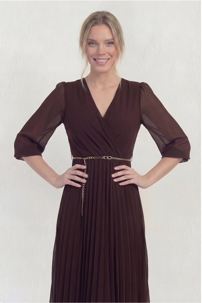 Kahverengi Kruvaze Yaka Piliseli Kemerli Midi Boy Elbise 