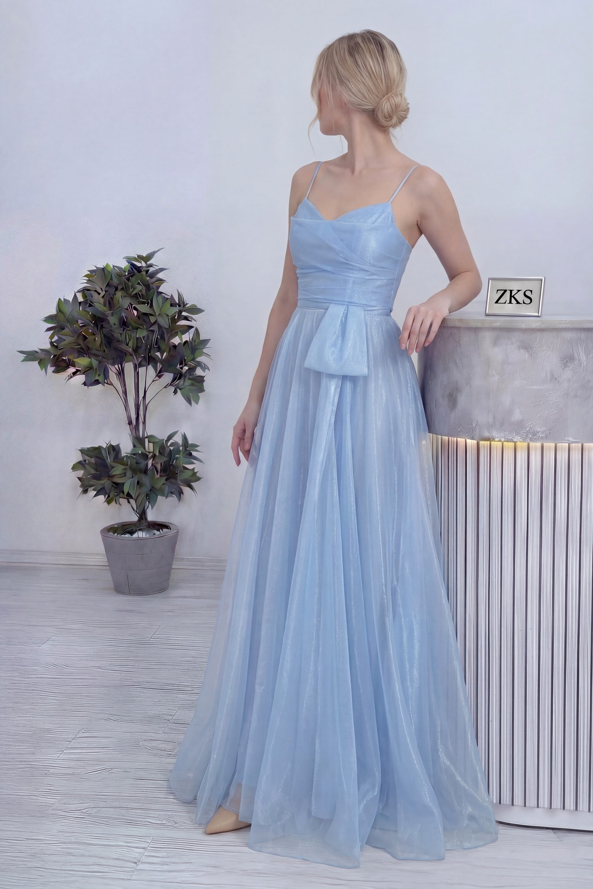 Bebe Mavi Askılı Yırtmaçlı Tül Abiye Elbise 