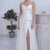 Kadın Beyaz Askılı Yırtmaçlı Nikah Abiye Elbise