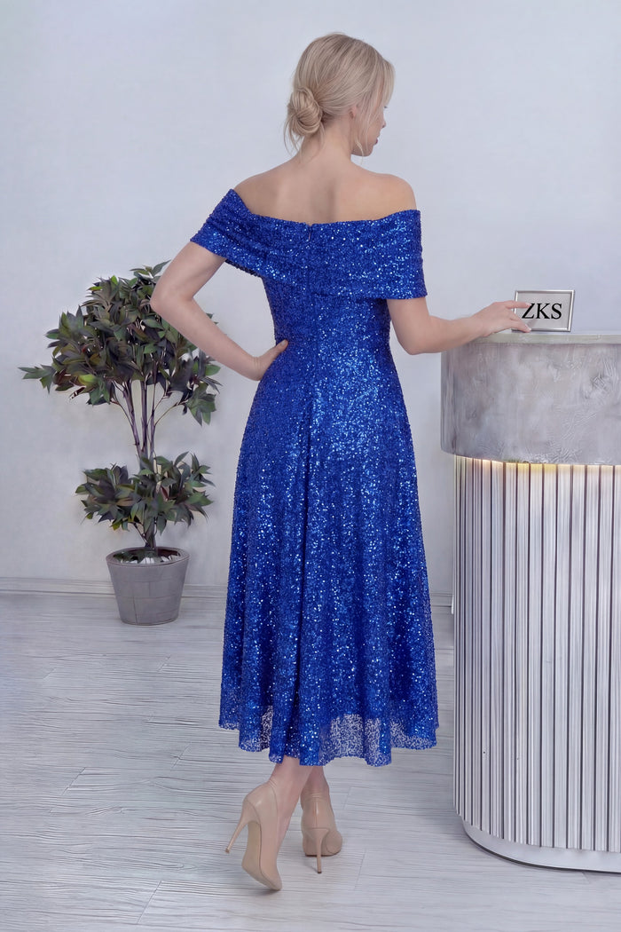 Saks Düşük Omuz Pullu Midi Boy Abiye Elbise