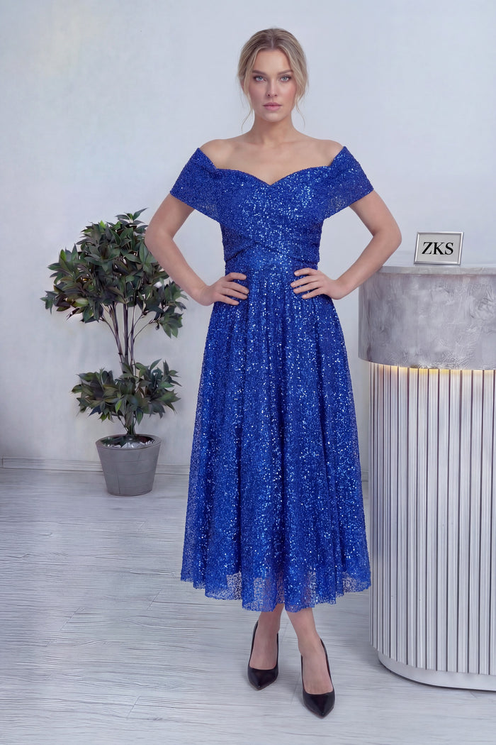 Saks Düşük Omuz Pullu Midi Boy Abiye Elbise