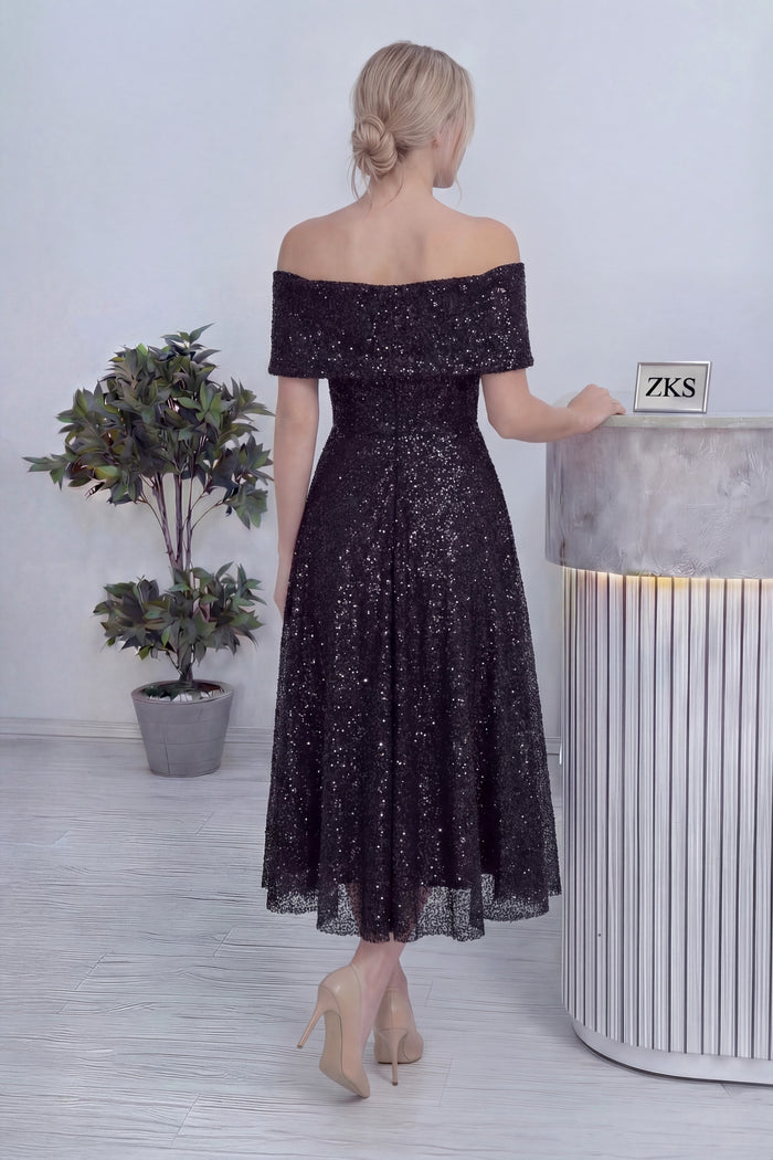 Siyah Düşük Omuz Pullu Midi Boy Abiye Elbise