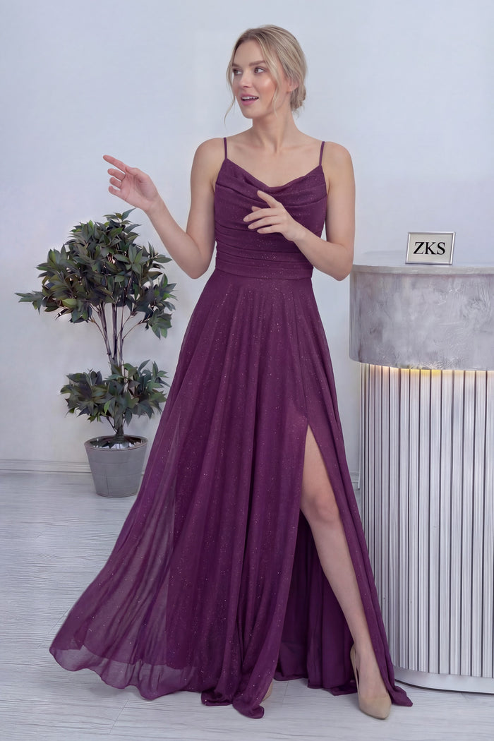 Mürdüm Askılı Ön Drapeli Yırtmaçlı Simli Abiye Elbise