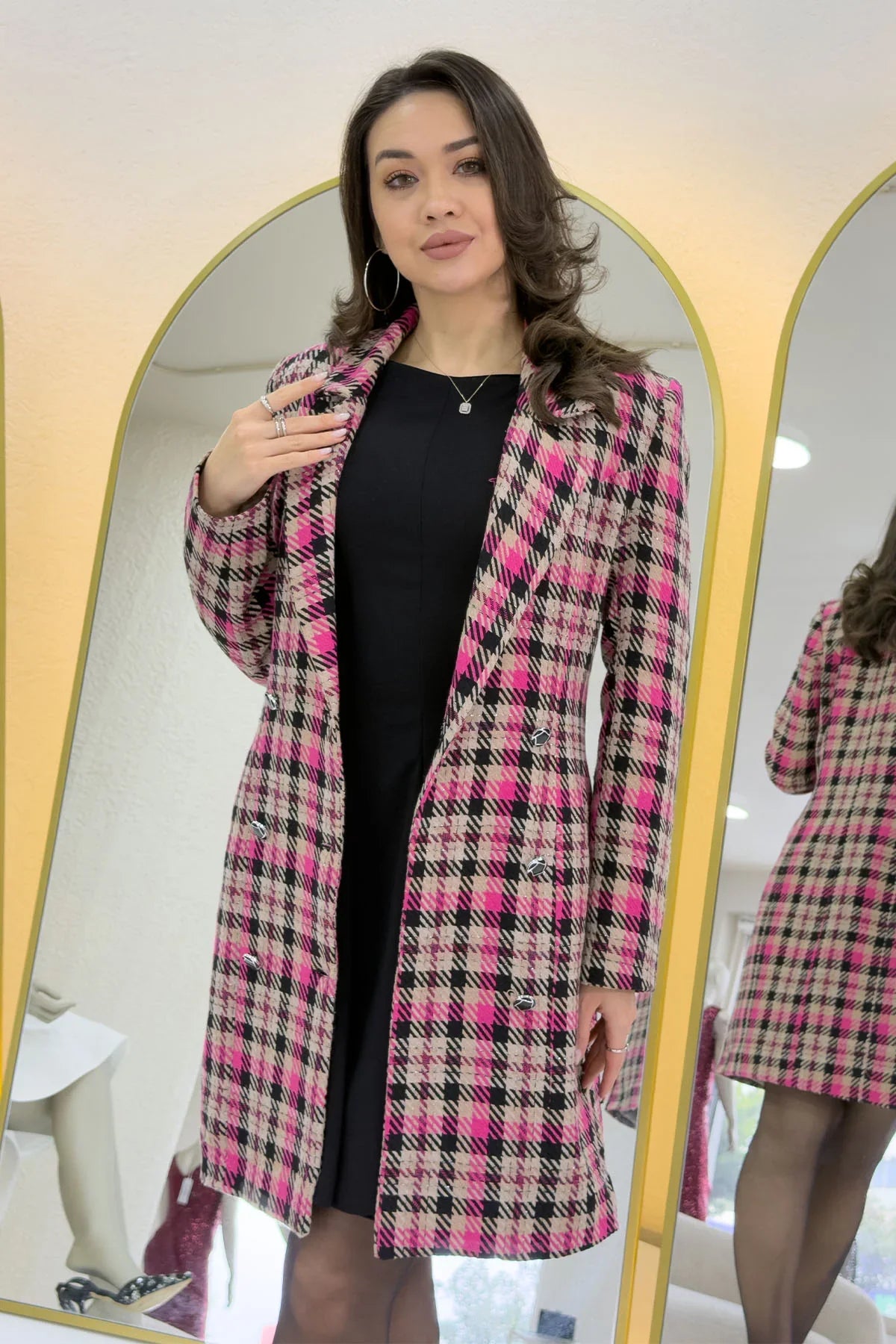 Pembe Ekoseli Düğmeli Kruvaze Kaşe Kaban 