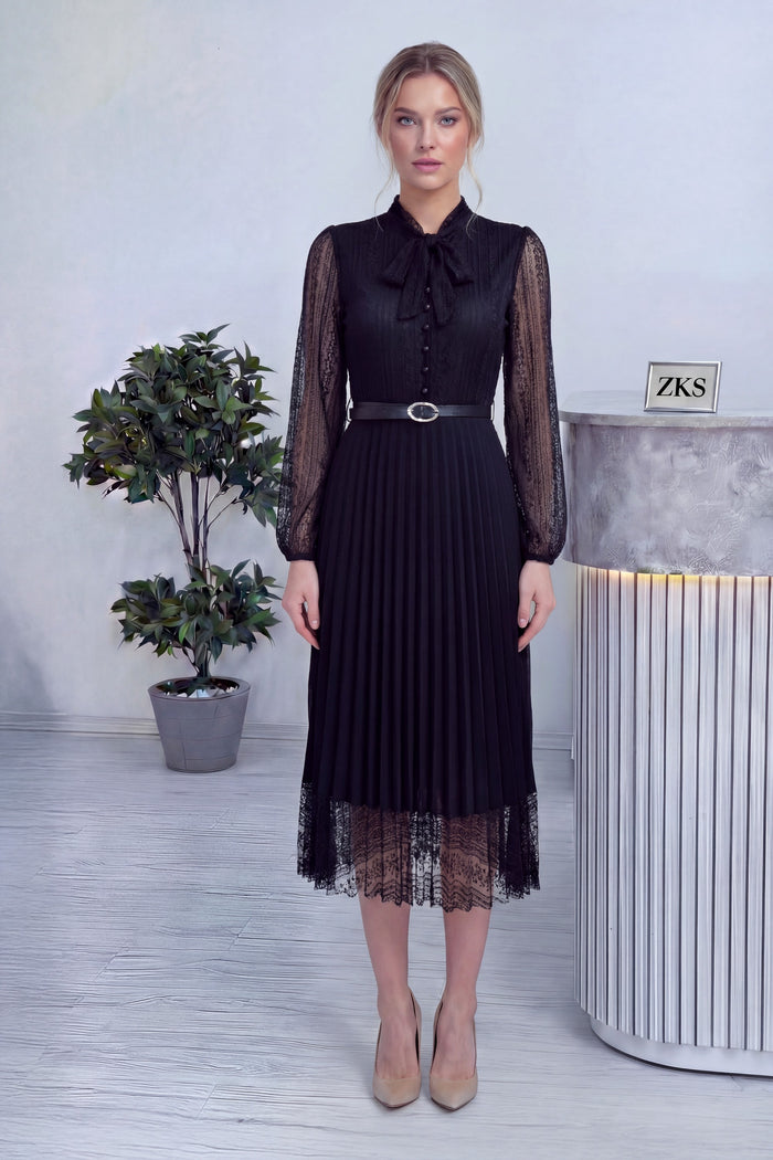 Siyah Boyundan Bağlamalı Fransız Güpür Piliseli Abiye Elbise