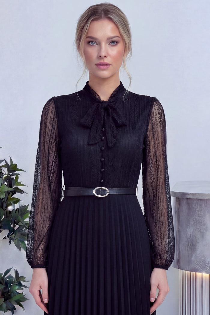 Siyah Boyundan Bağlamalı Fransız Güpür Piliseli Abiye Elbise