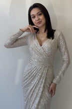 Bej  Kruvaze Yaka Payet Tasarım Uzun Kollu Abiye Elbise