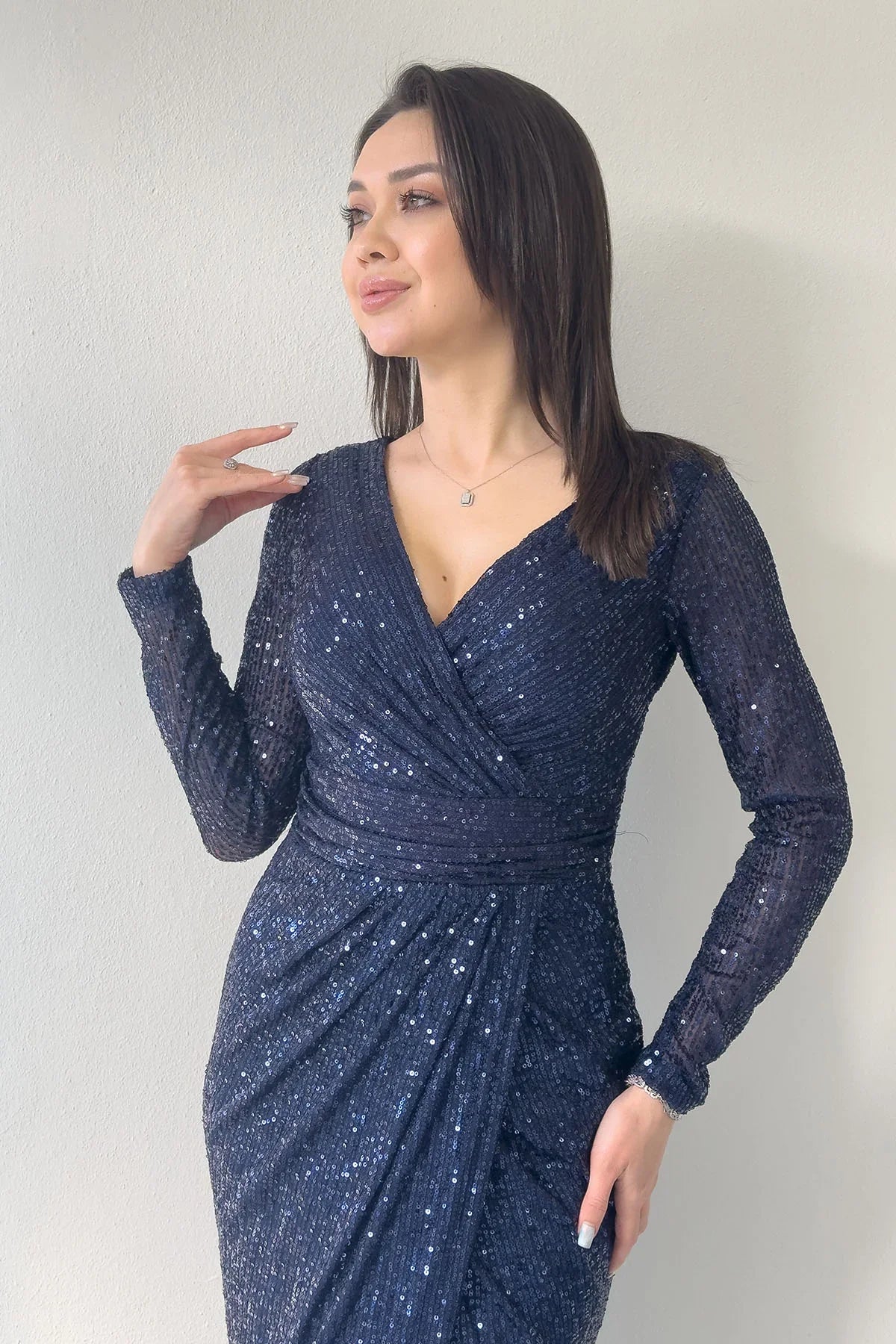 Lacivert Kruvaze Yaka Payet Tasarım Uzun Kollu Abiye Elbise