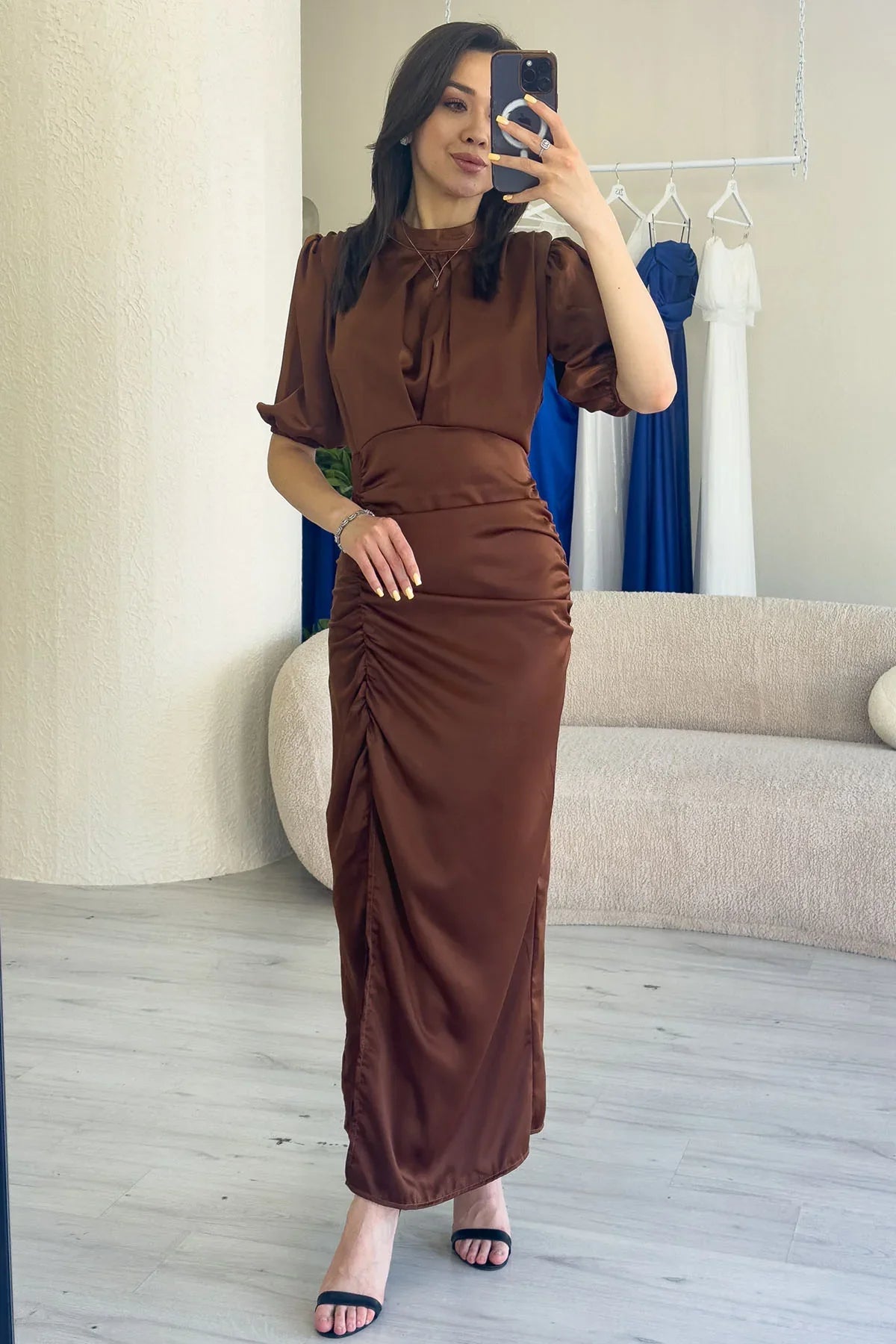 Kadın Saten Balon Kol Drapeli Yırtmaç Detaylı Abiye Elbise-Taba