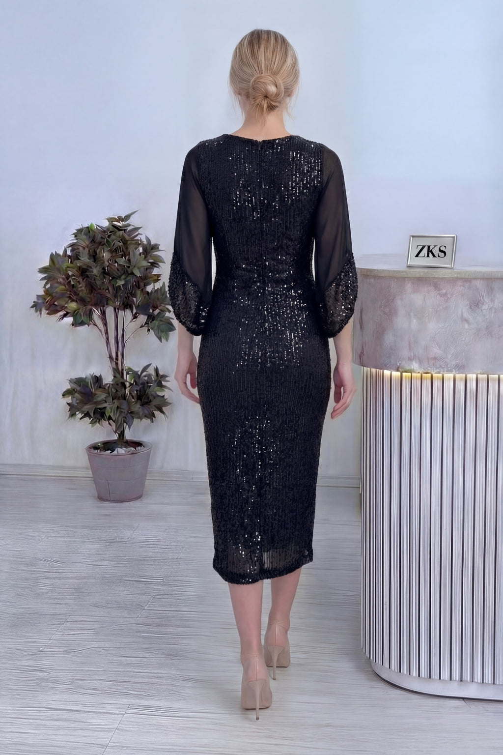 Kadın Siyah Midi Boy Pulpayet Şifon Tasarım Yarım Kol Büyük Beden Abiye Elbise