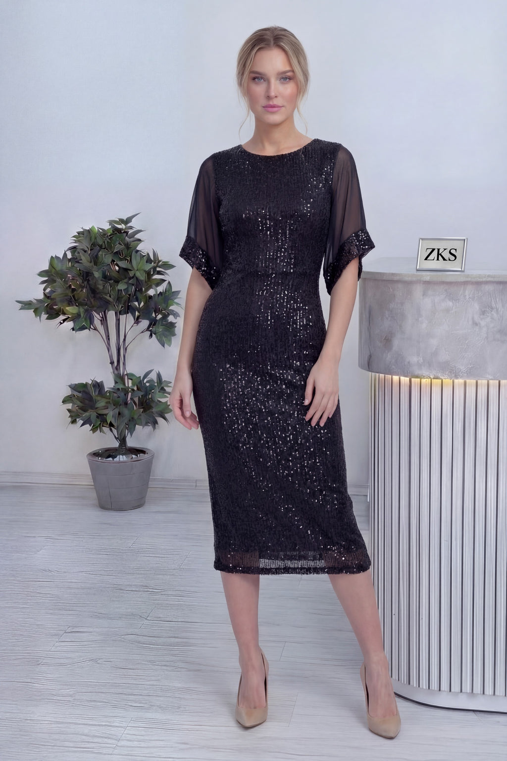 Kadın Siyah Midi Boy Pulpayet Şifon Tasarım Yarım Kol Büyük Beden Abiye Elbise