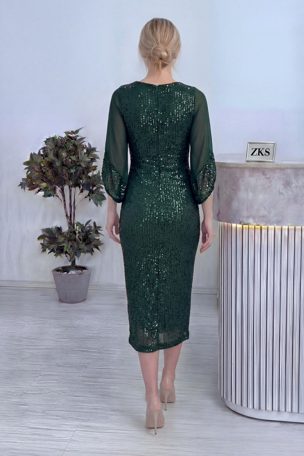 Kadın Zümrüt Yeşili Midi Boy Pulpayet Şifon Tasarım Yarım Kol Büyük Beden Abiye Elbise