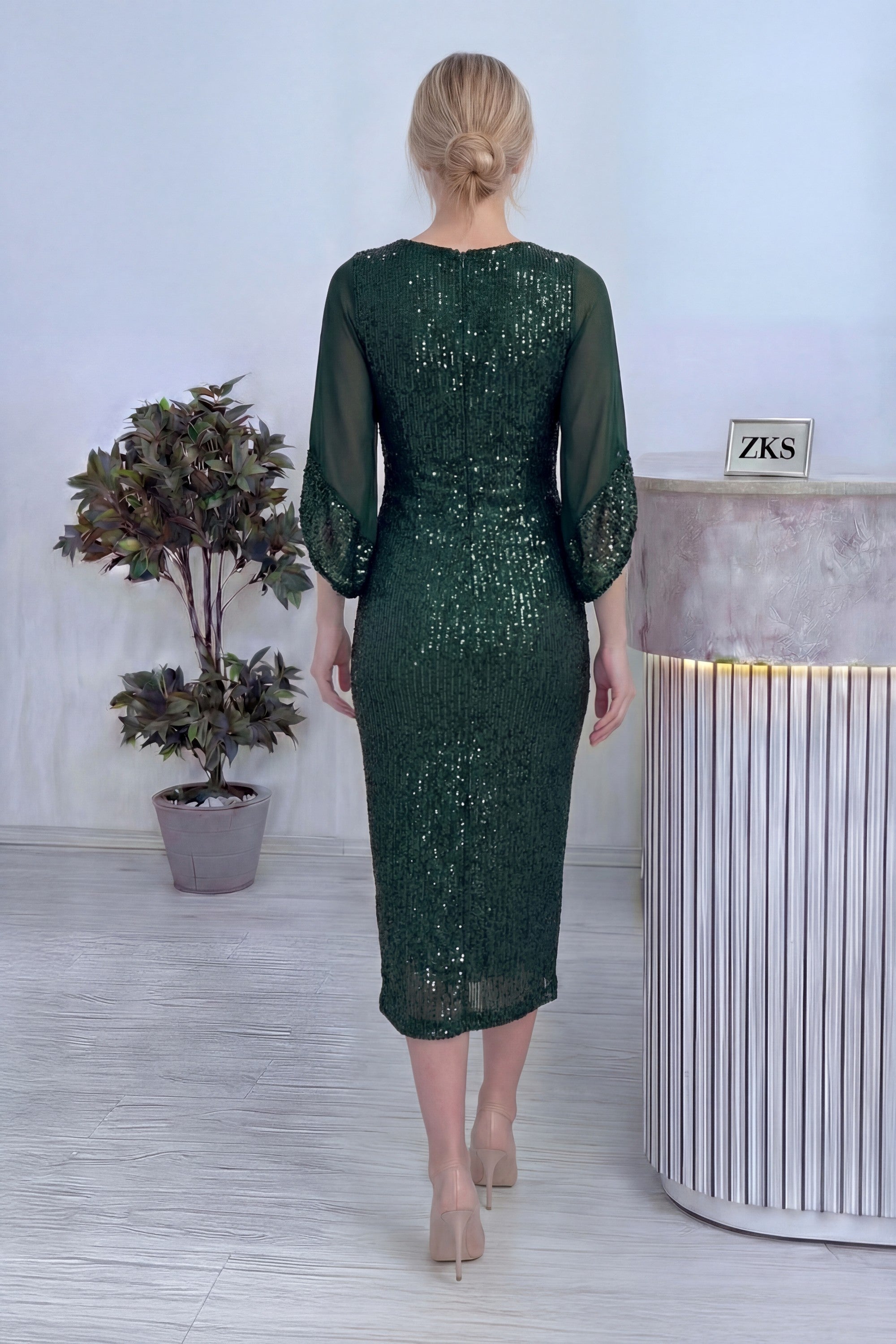 Kadın Zümrüt Yeşili Midi Boy Pulpayet Şifon Tasarım Yarım Kol Büyük Beden Abiye Elbise