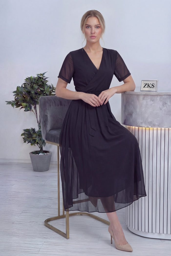 Siyah Kısa Kol Kruvaze Yaka Şifon Büyük Beden Elbise