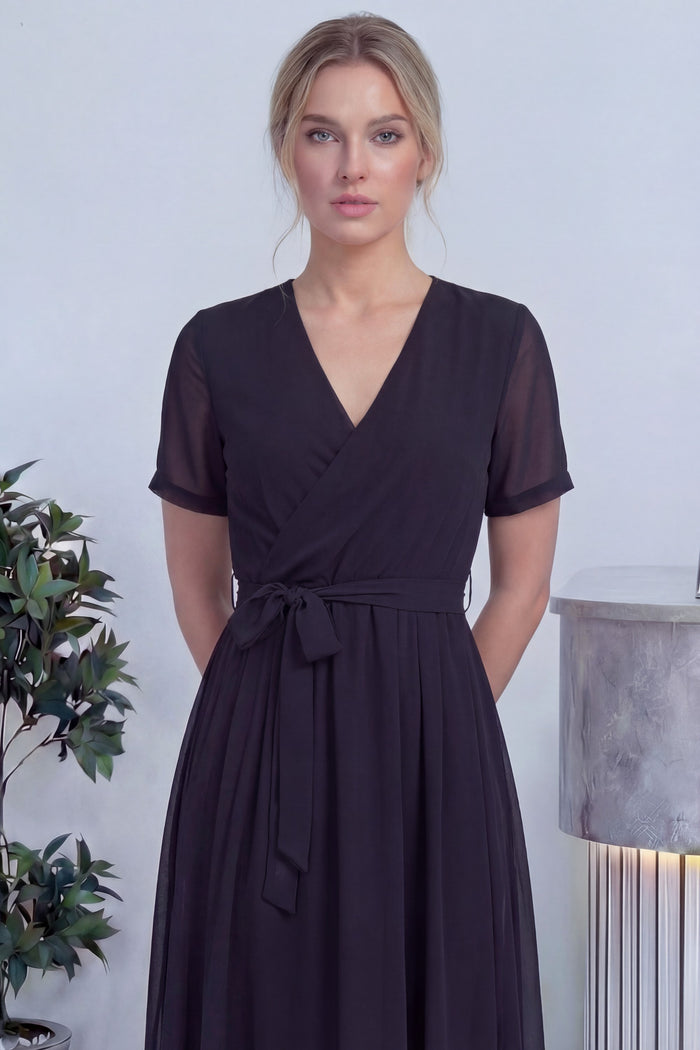 Siyah Kısa Kol Kruvaze Yaka Şifon Büyük Beden Elbise