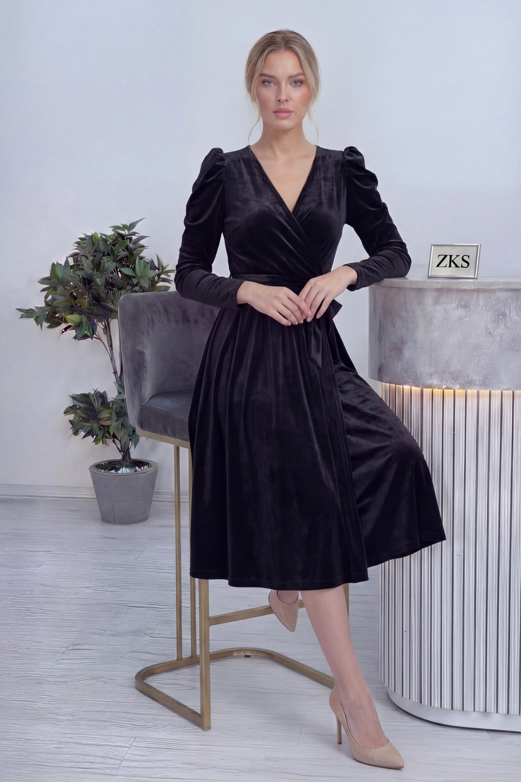 Siyah Kadın Karpuz Kol Kruvaze Kadife Kuşaklı Büyük Beden Elbise