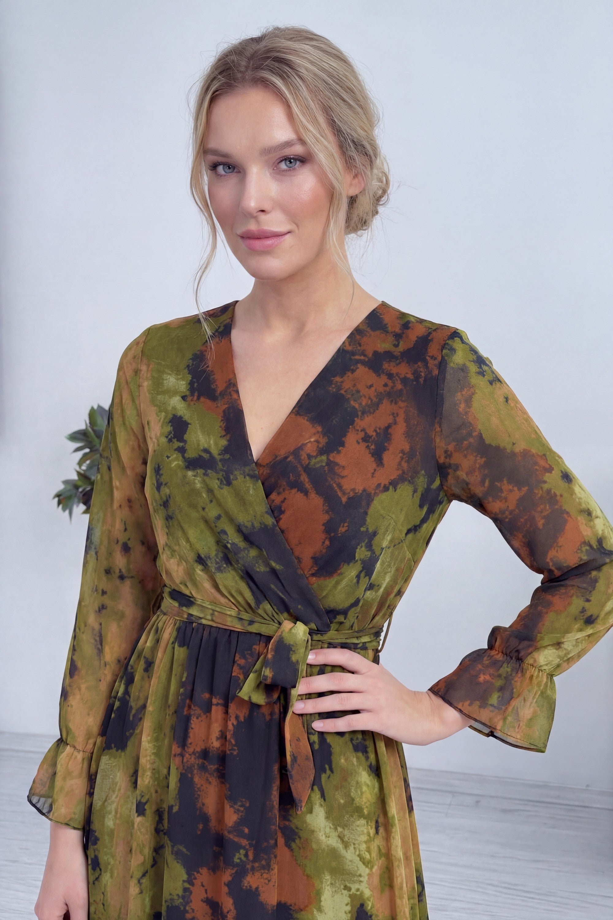 Batik Desen Kruvaze Yaka Şifon Büyük Beden Elbise