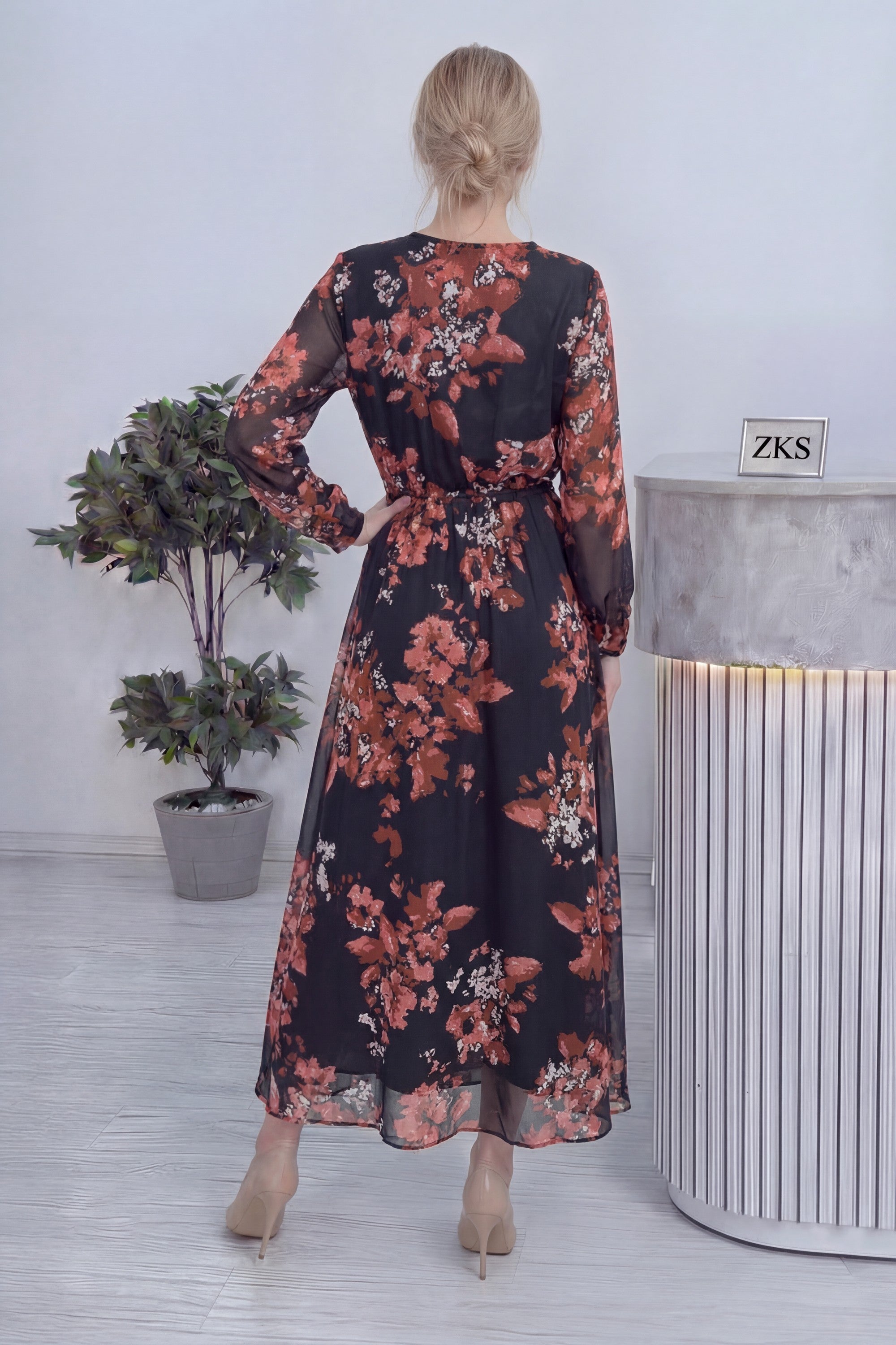 Nar Çiçeği Desenli Kruvaze Yaka Şifon Büyük Beden Elbise